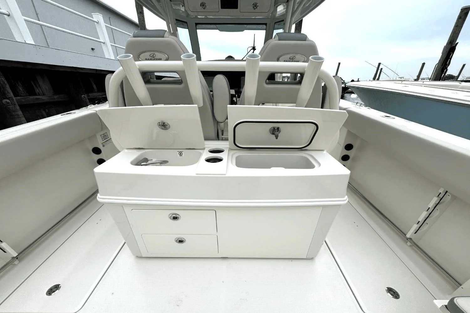 2025 Sailfish 312 CC Image Thumbnail #32