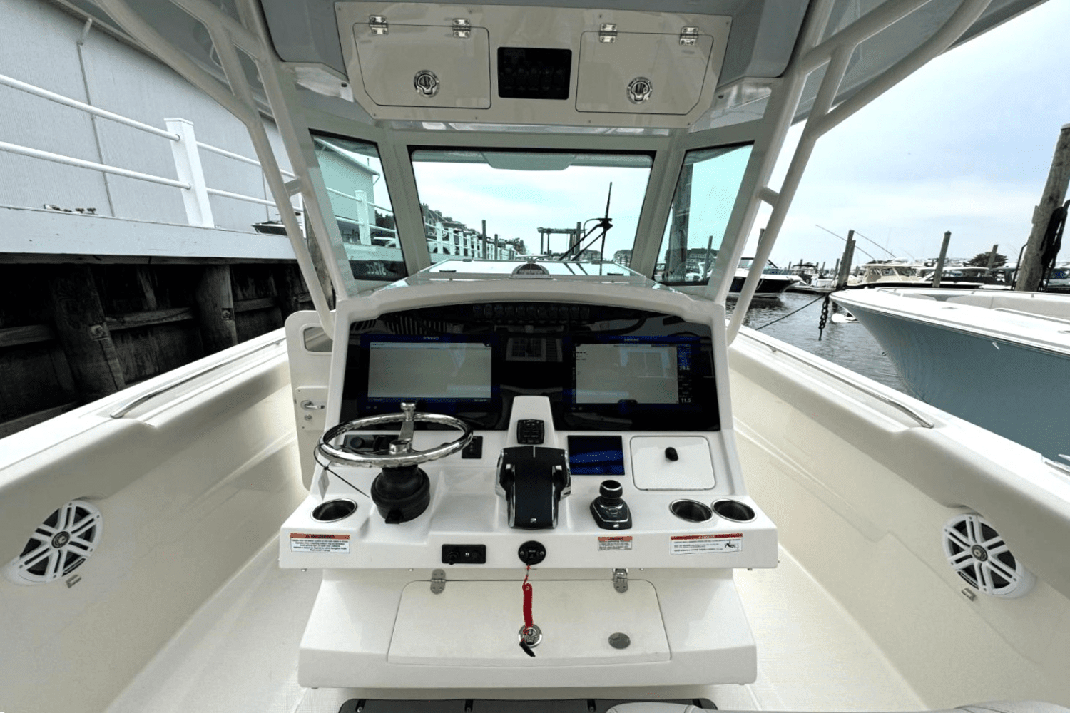 2025 Sailfish 312 CC Image Thumbnail #41