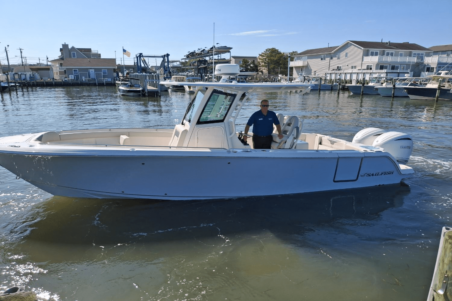 2025 Sailfish 272 CC Image Thumbnail #1