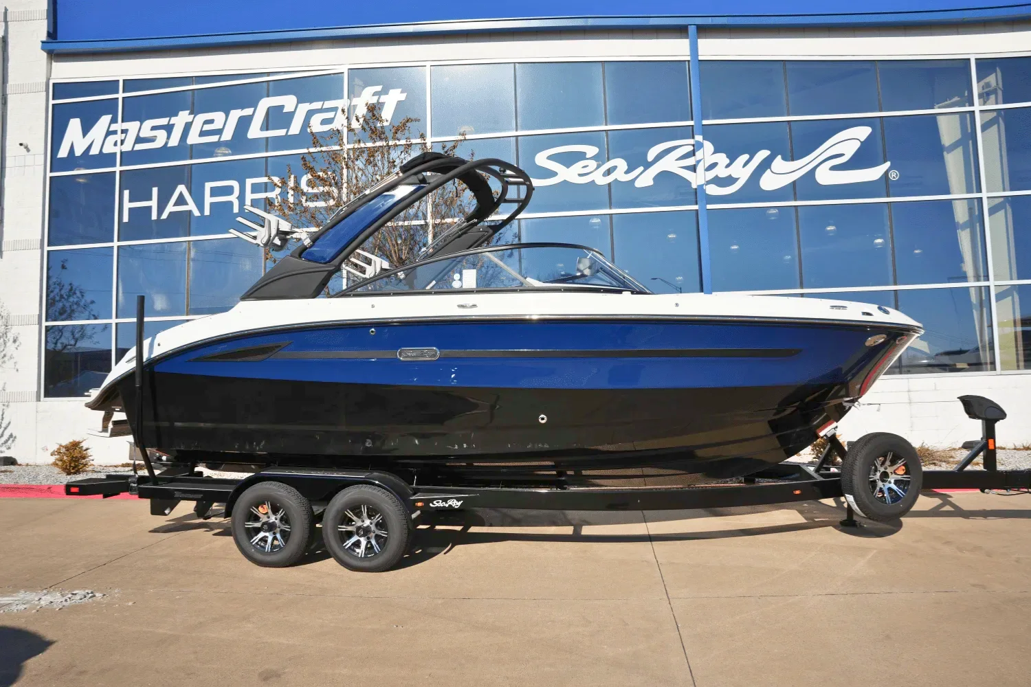 2025 Sea Ray SDX 250 Surf Image Thumbnail #0
