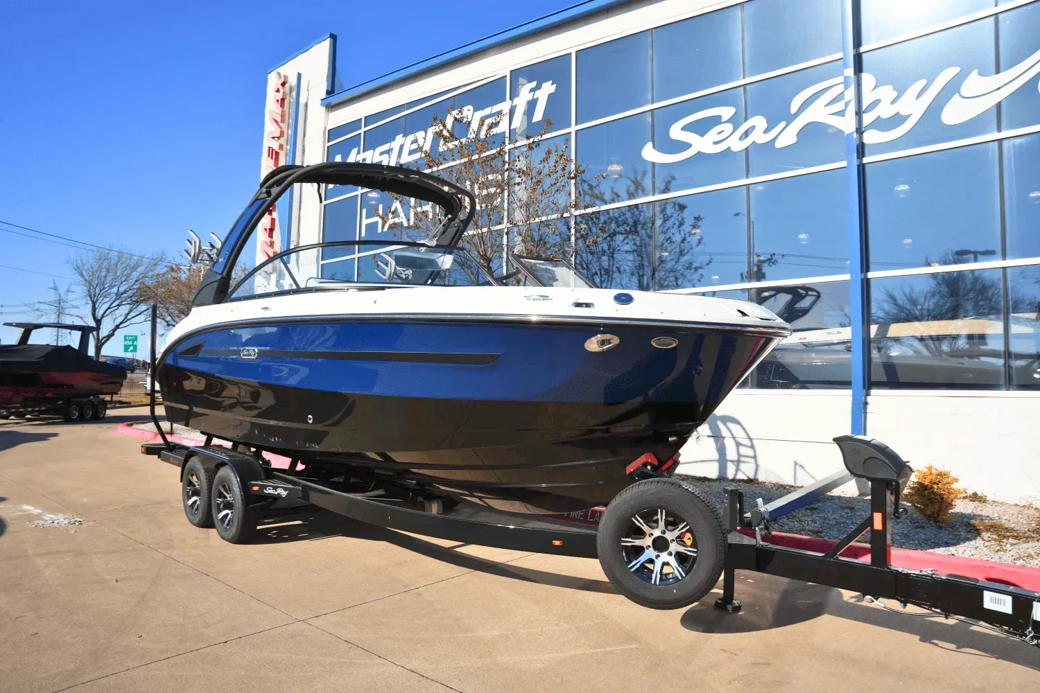 2025 Sea Ray SDX 250 Surf Image Thumbnail #1