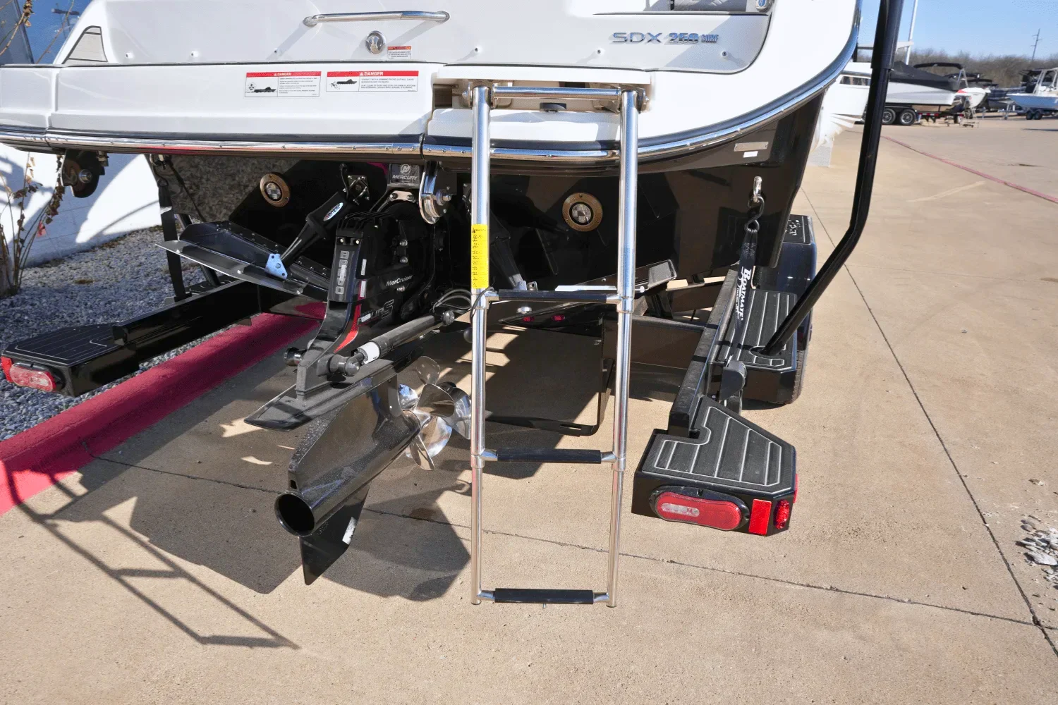 2025 Sea Ray SDX 250 Surf Image Thumbnail #7