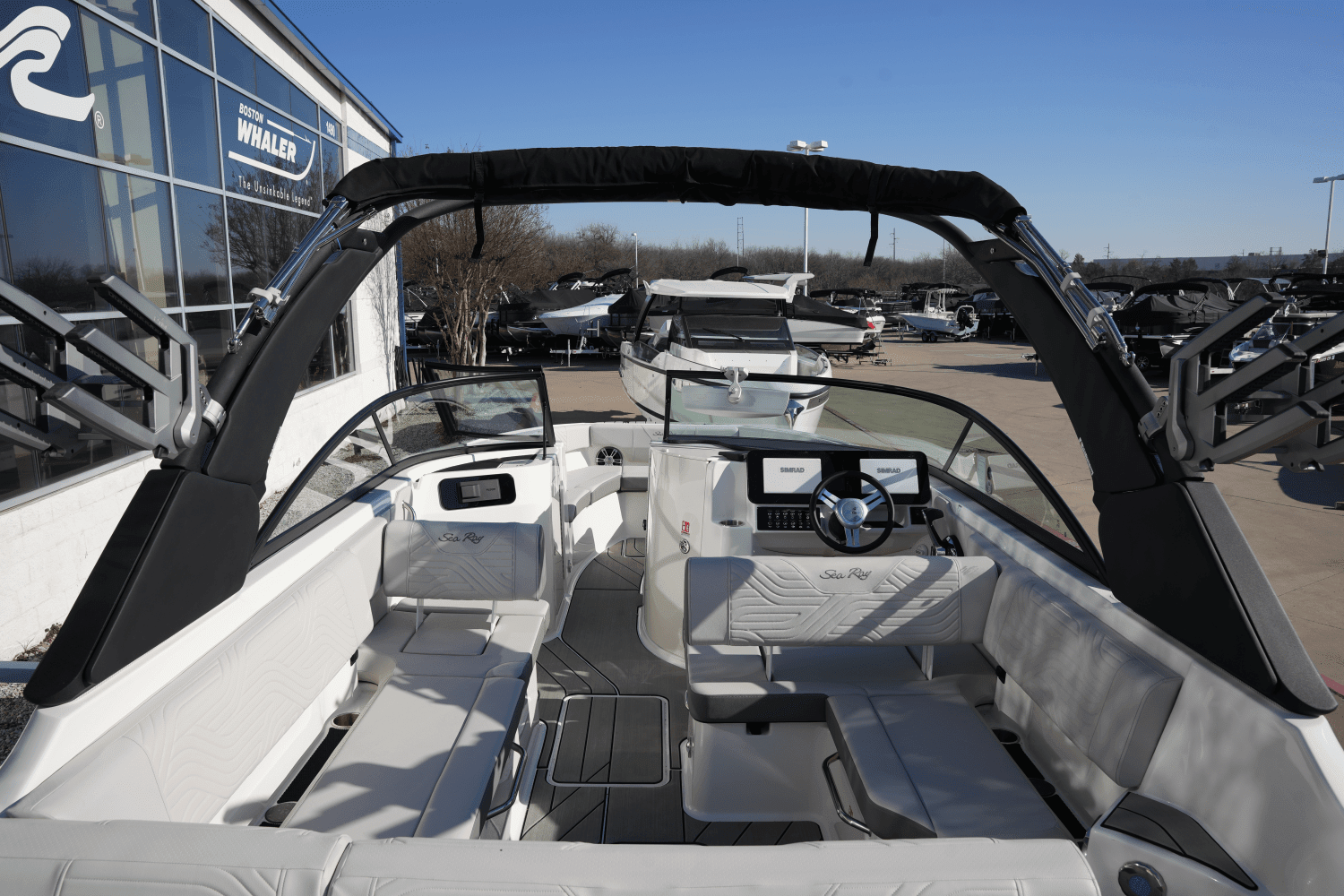 2025 Sea Ray SDX 250 Surf Image Thumbnail #9