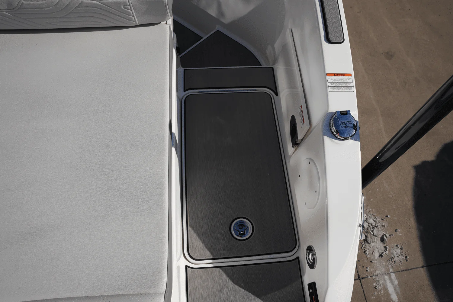 2025 Sea Ray SDX 250 Surf Image Thumbnail #14