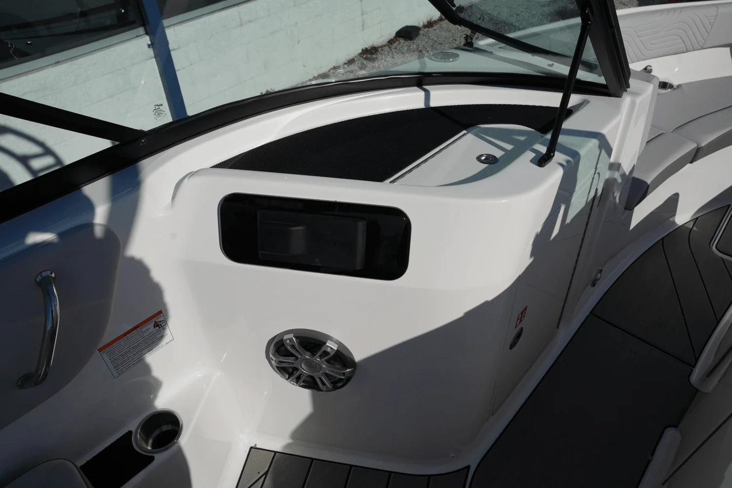 2025 Sea Ray SDX 250 Surf Image Thumbnail #28