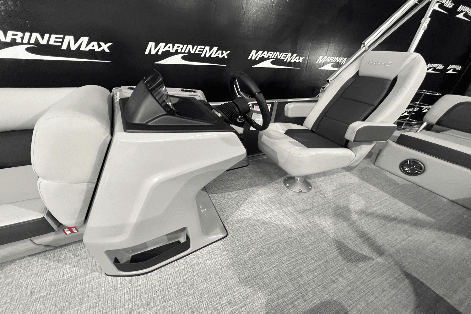 2025 Harris 210 Cruiser Image Thumbnail #11