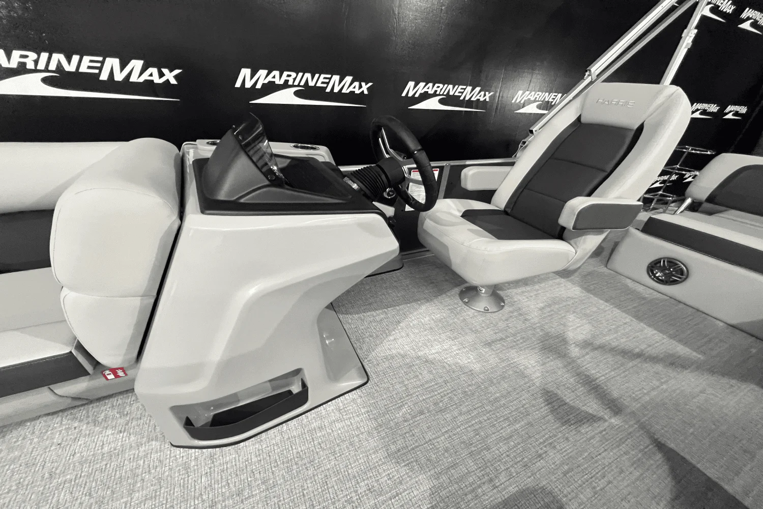 2025 Harris 210 Cruiser Image Thumbnail #11