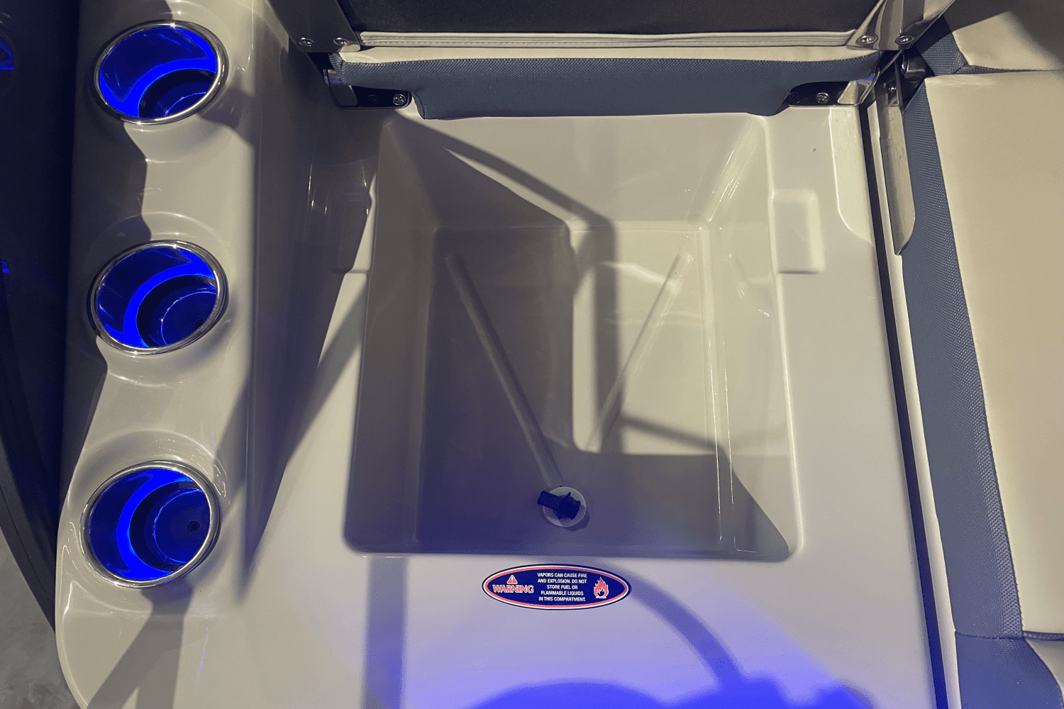 2025 Harris Grand Mariner 250 Image Thumbnail #23