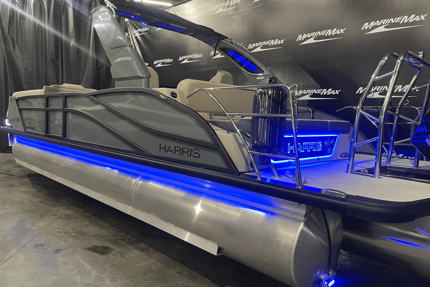 2025 Harris Grand Mariner 250 Image Thumbnail #4