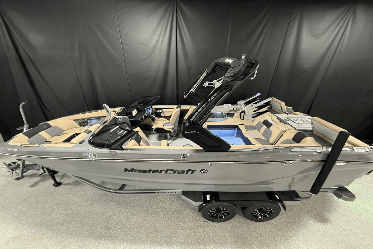 2025 Mastercraft X24 Image Thumbnail #1