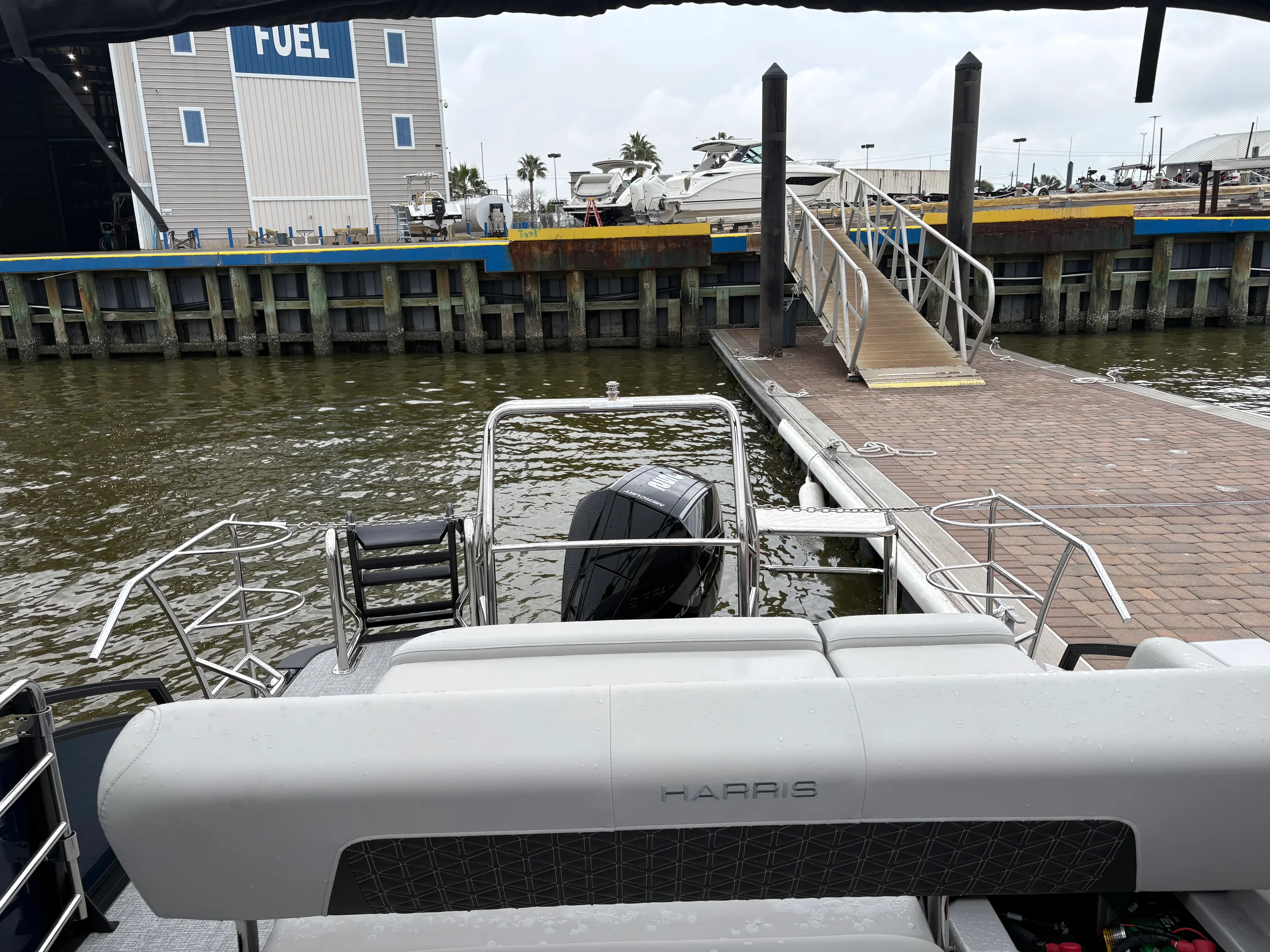 2025 Harris 230 Solstice Image Thumbnail #16