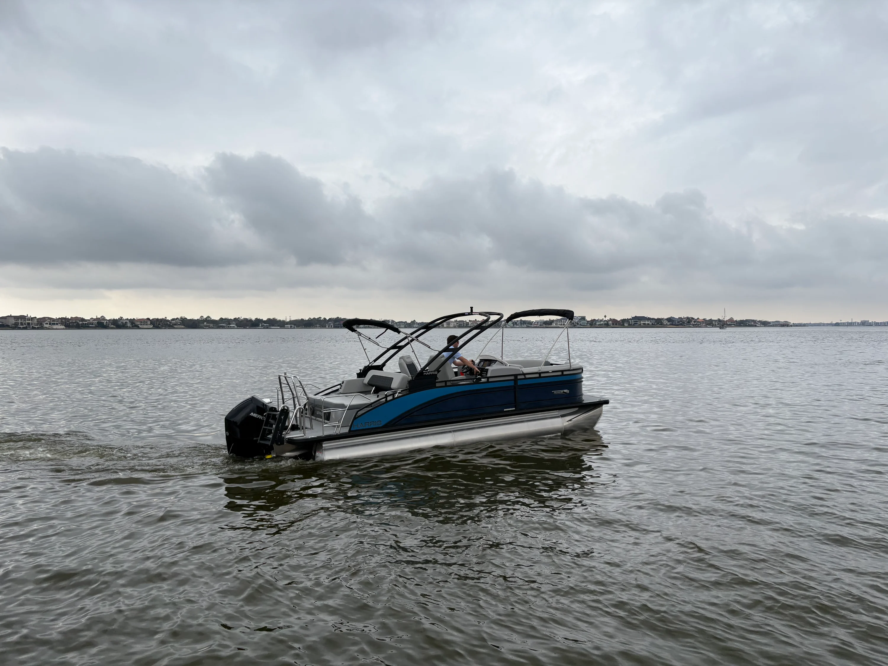 2025 Harris 230 Solstice Image Thumbnail #1