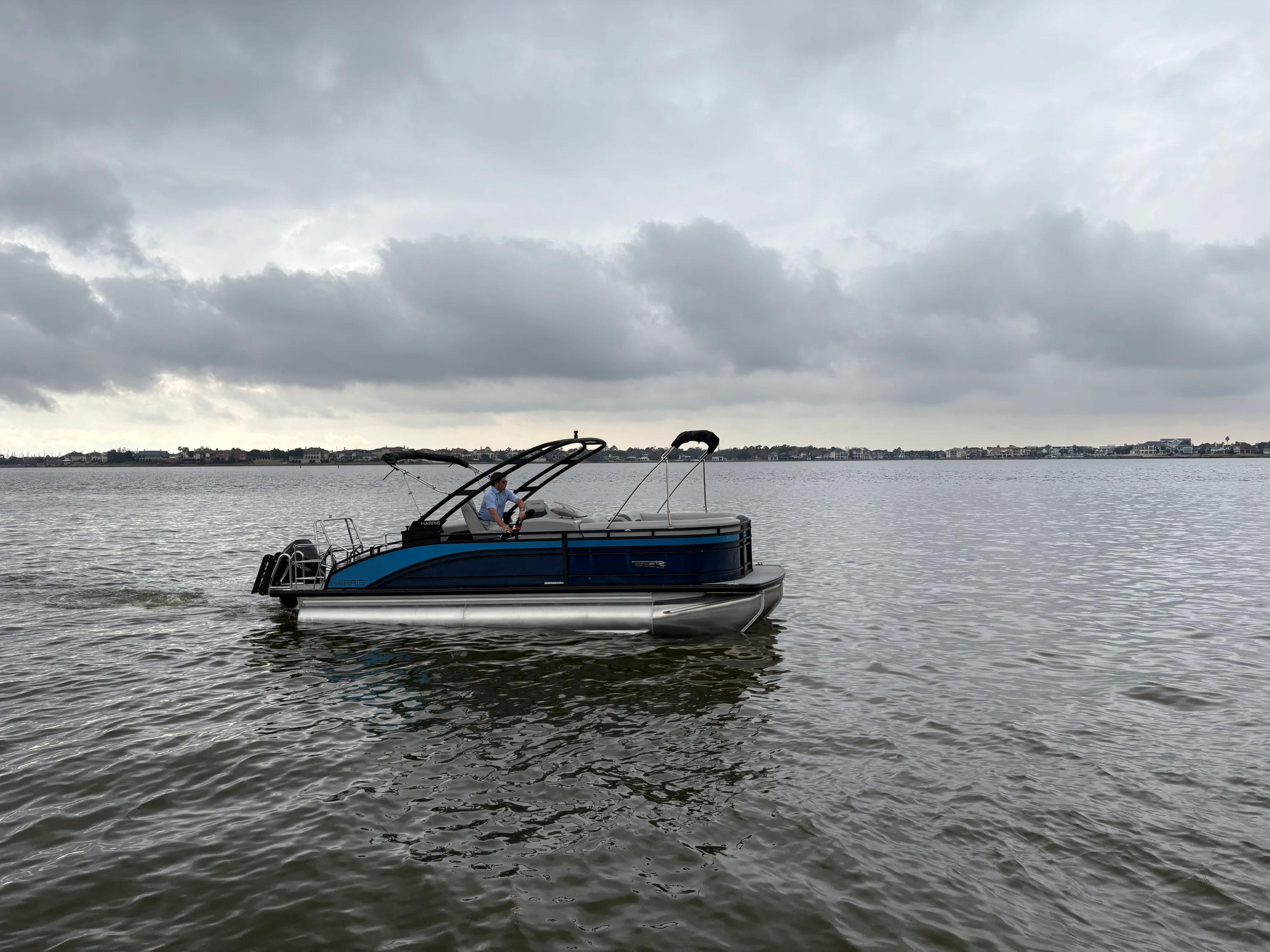 2025 Harris 230 Solstice Image Thumbnail #0