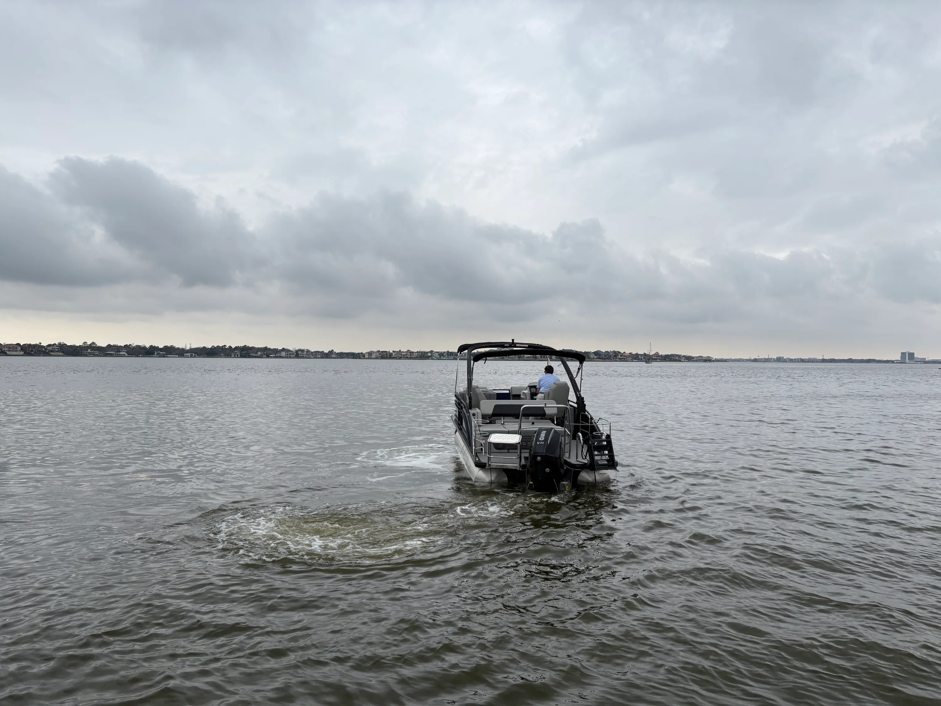 2025 Harris 230 Solstice Image Thumbnail #3