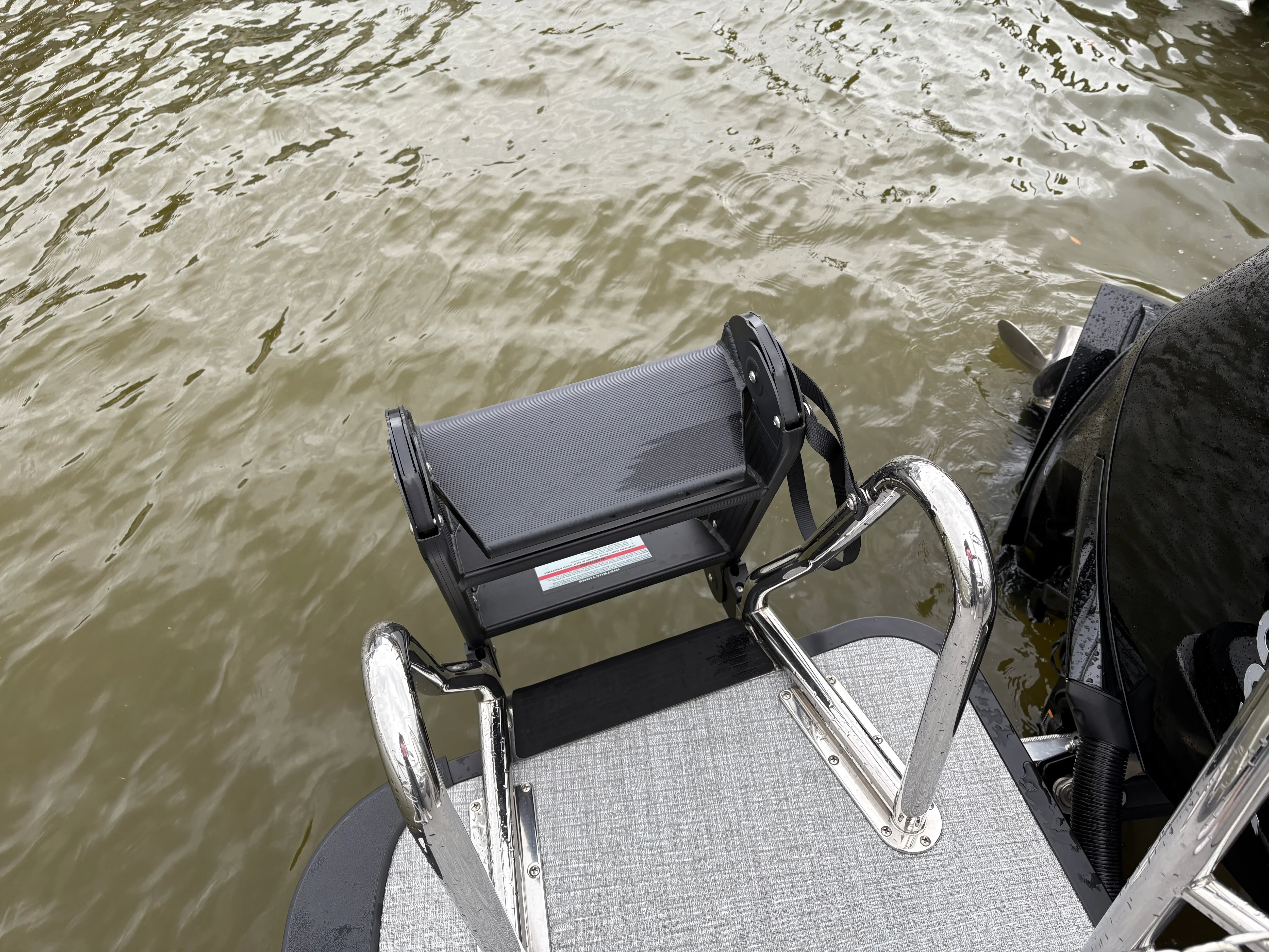 2025 Harris 230 Solstice Image Thumbnail #20