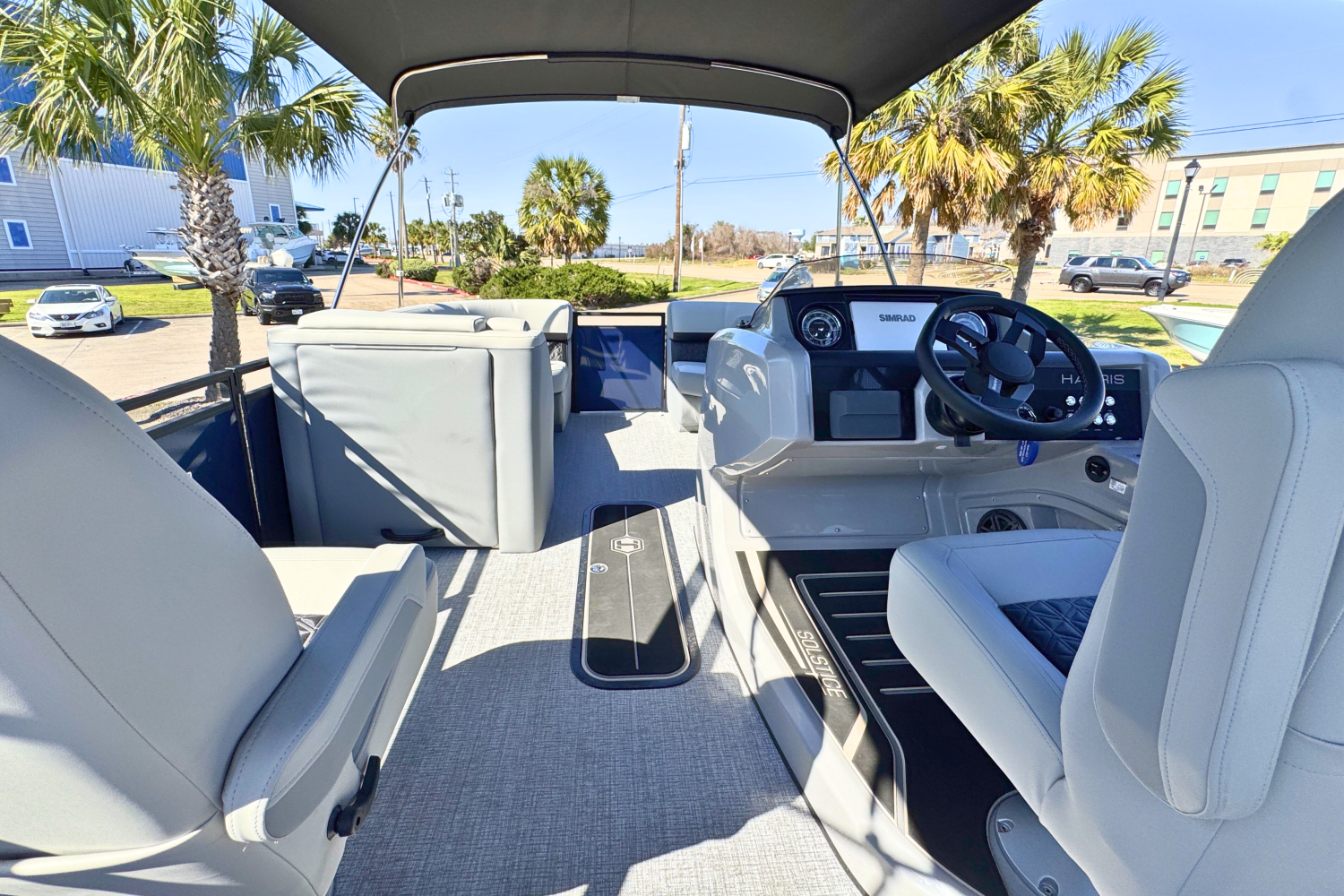 2025 Harris 230 Solstice Image Thumbnail #7