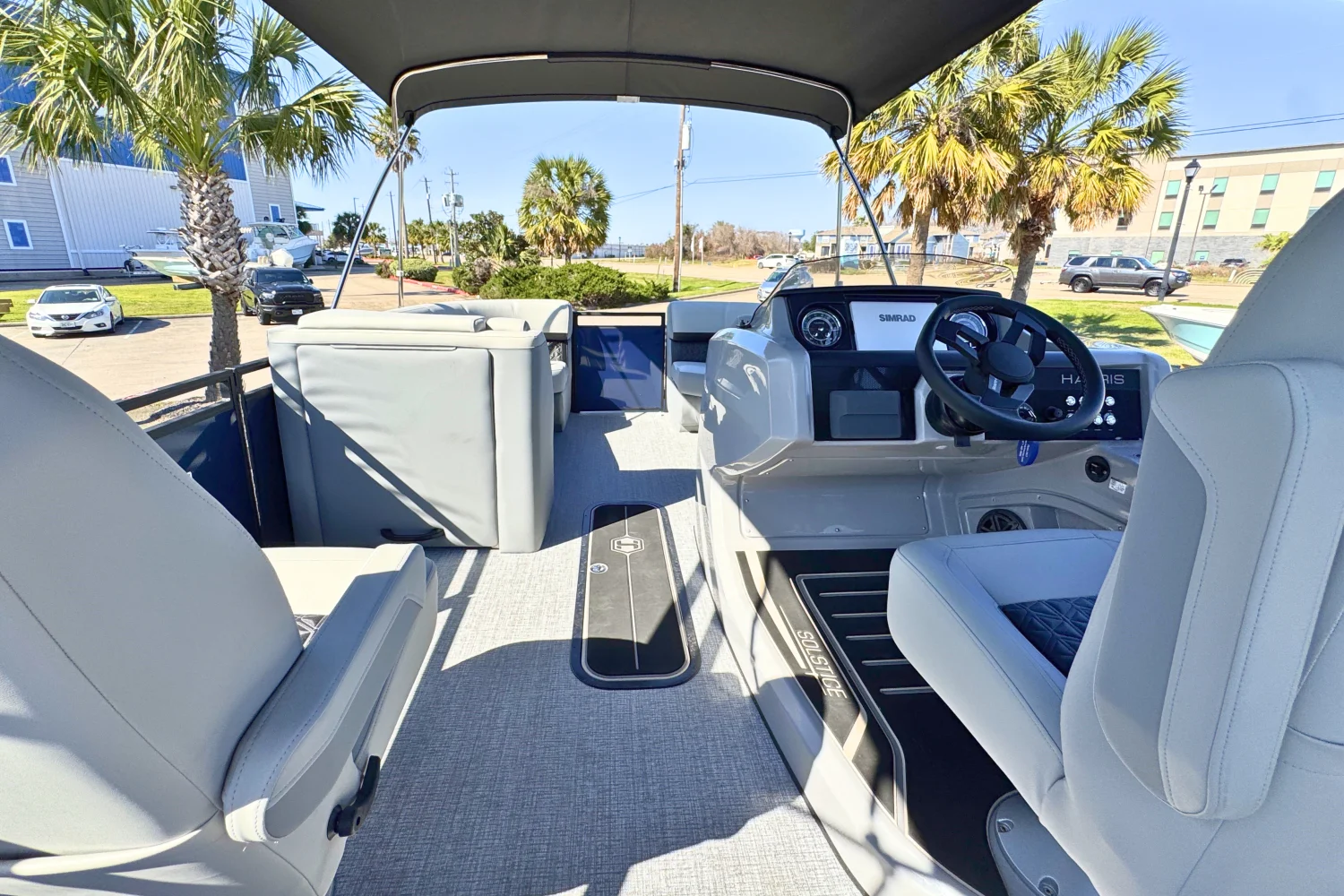 2025 Harris 230 Solstice Image Thumbnail #7