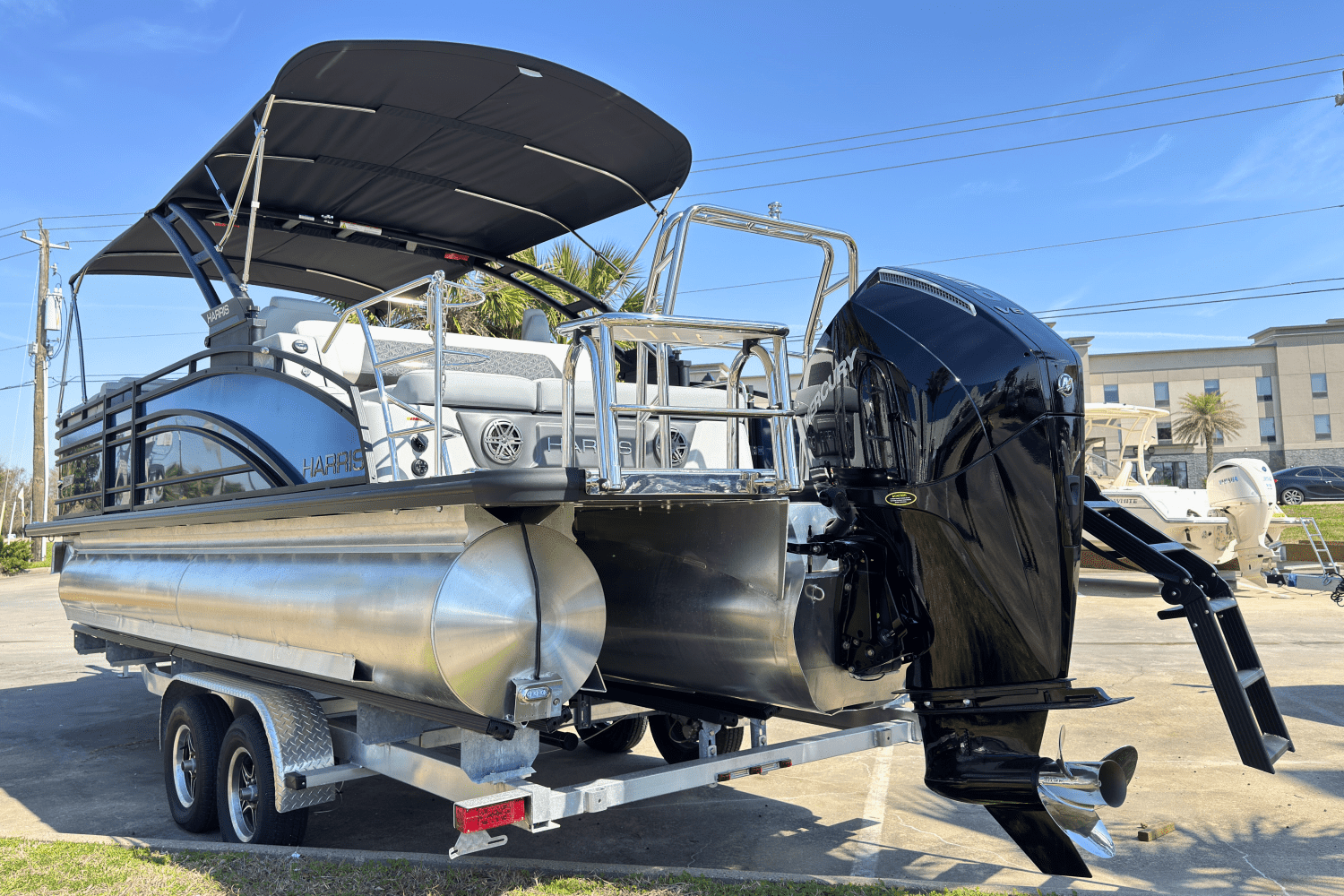 2025 Harris 230 Solstice Image Thumbnail #14