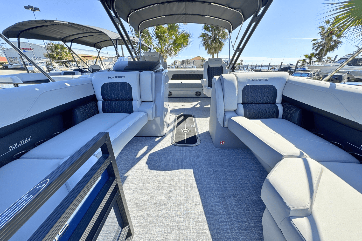 2025 Harris 230 Solstice Image Thumbnail #1