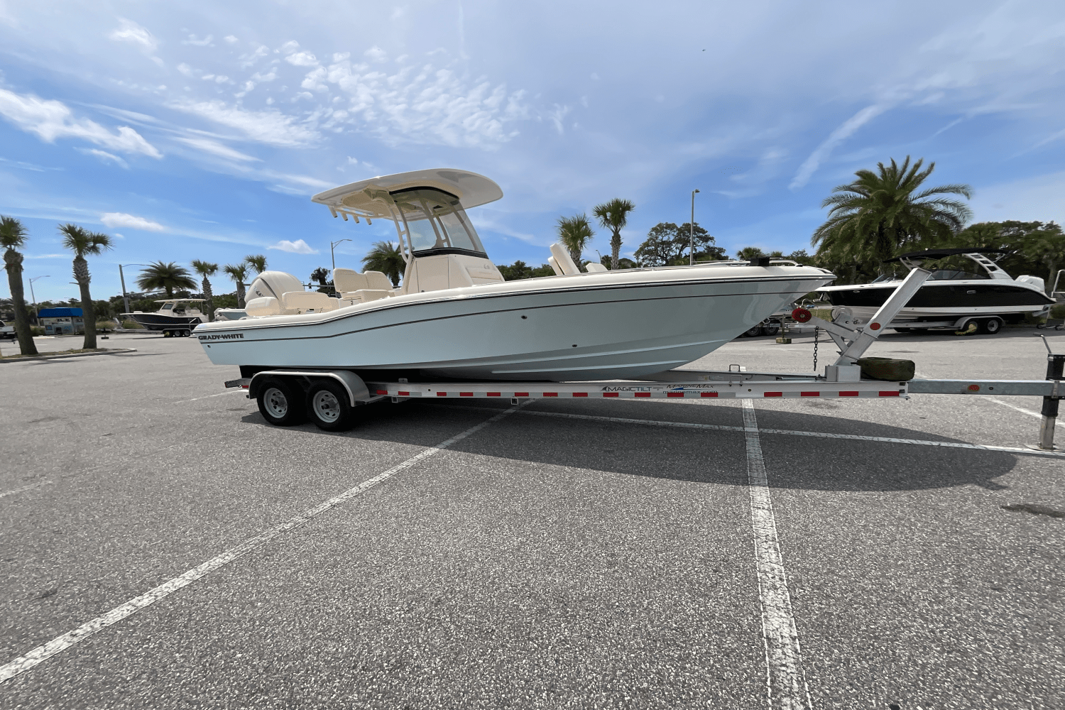 2025 Grady-White 251 CE Image Thumbnail #4