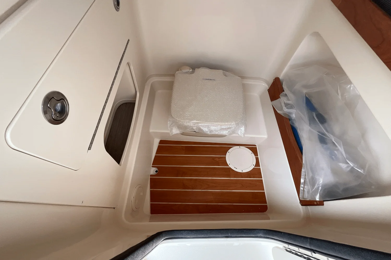 2025 Grady-White 251 CE Image Thumbnail #25