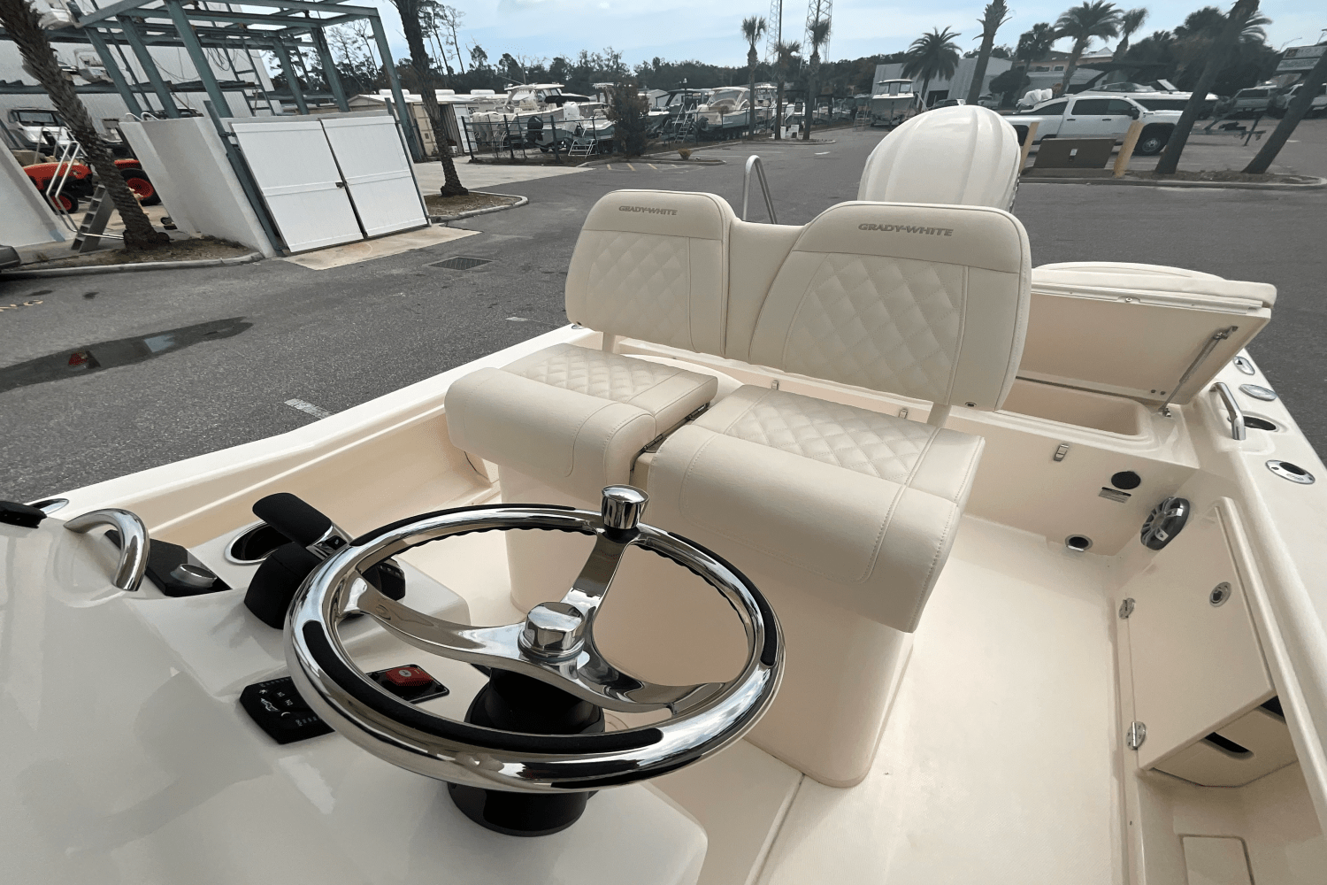 2025 Grady-White 251 CE Image Thumbnail #18