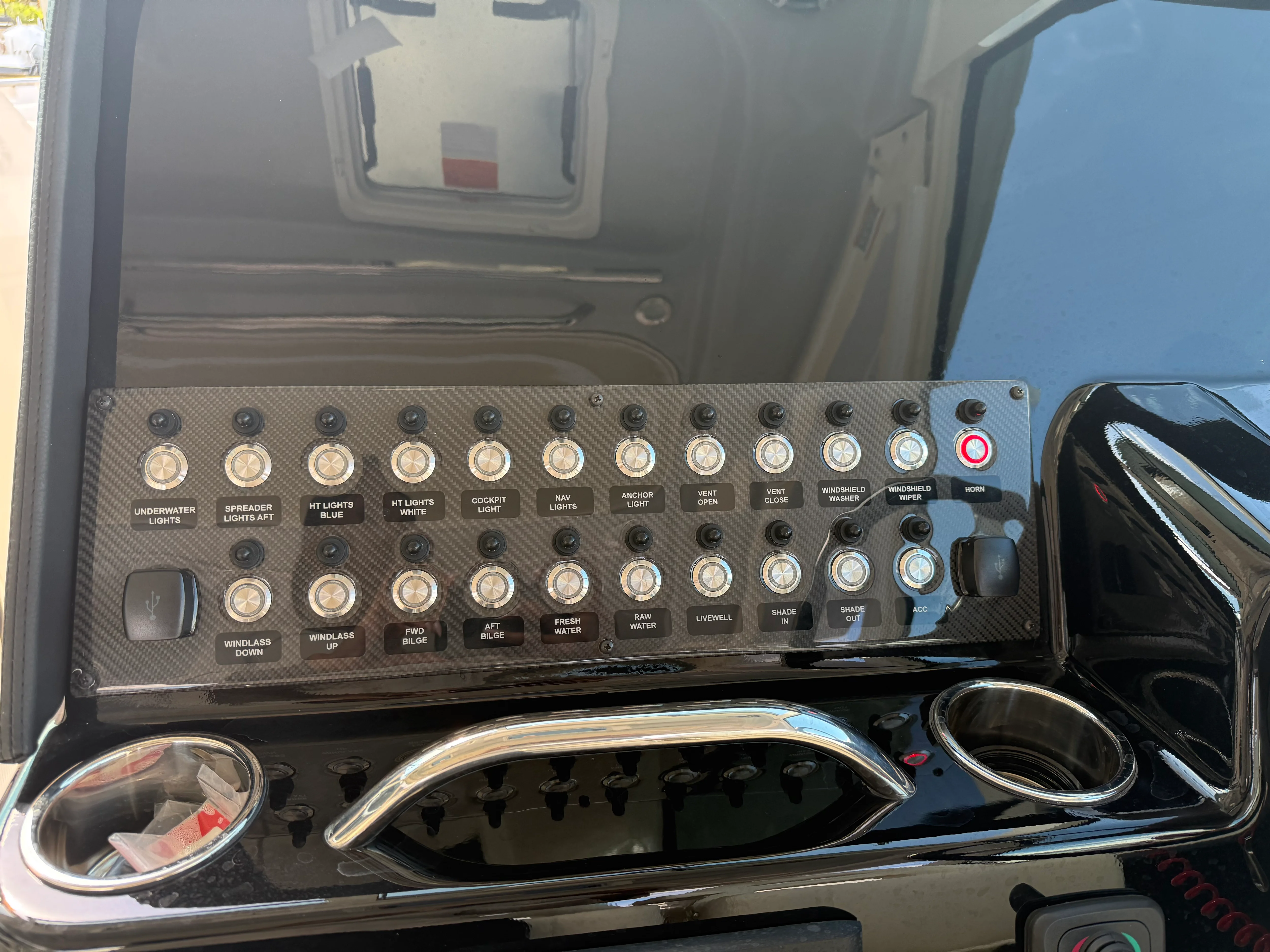 2025 Grady-White Freedom 345 Image Thumbnail #32