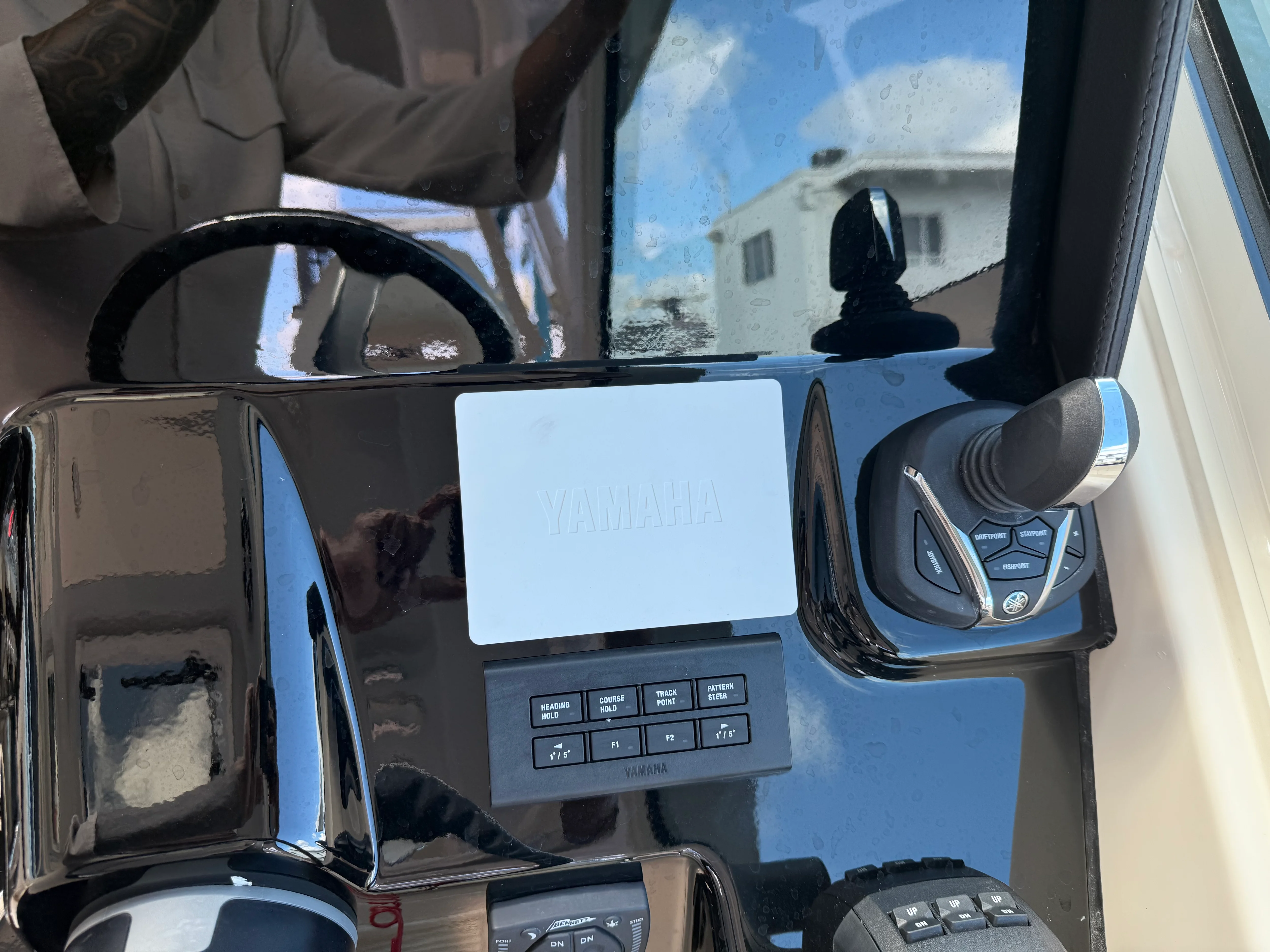 2025 Grady-White Freedom 345 Image Thumbnail #28