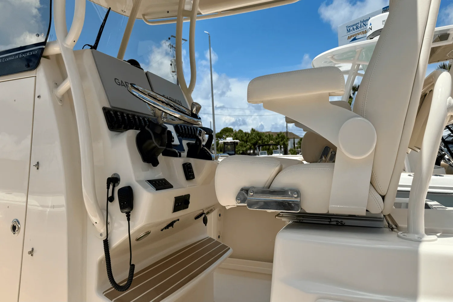 2025 Grady-White 281 CE Image Thumbnail #25