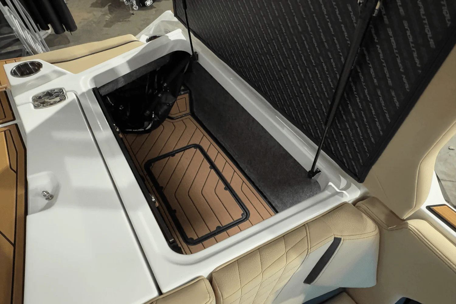 2025 Nautique Super Air Nautique S23 Image Thumbnail #18