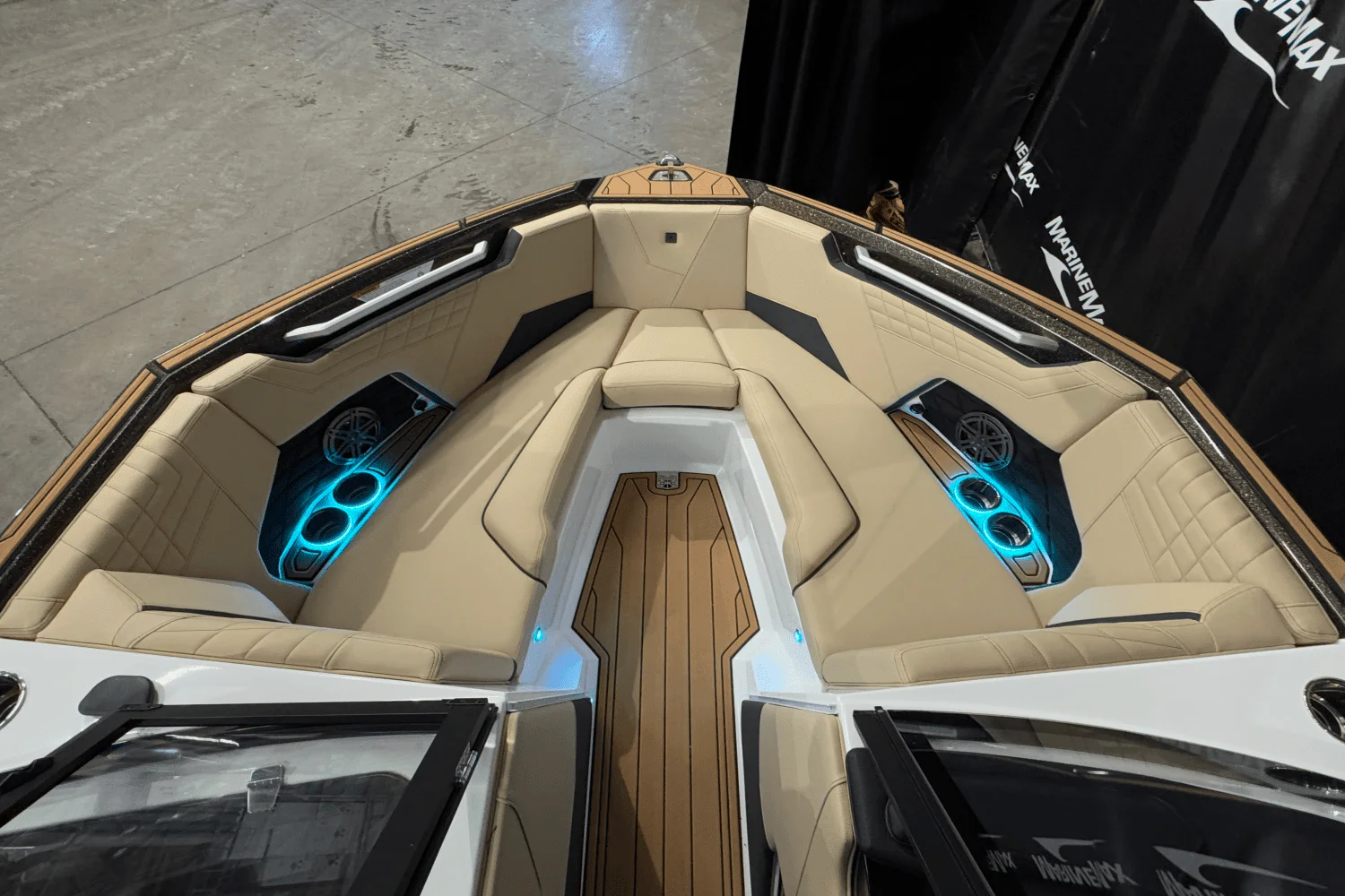 2025 Nautique Super Air Nautique S23 Image Thumbnail #35