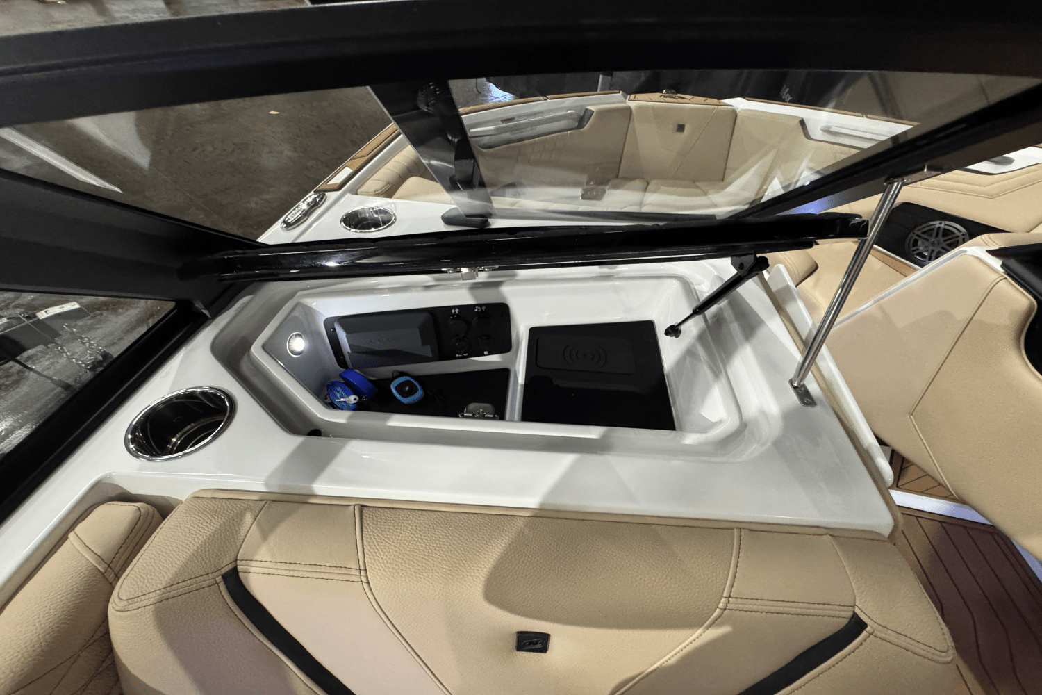 2025 Nautique Super Air Nautique S21 Image Thumbnail #28
