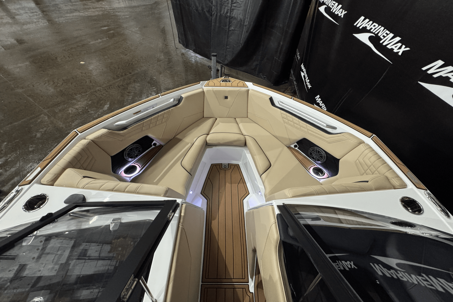 2025 Nautique Super Air Nautique S21 Image Thumbnail #38