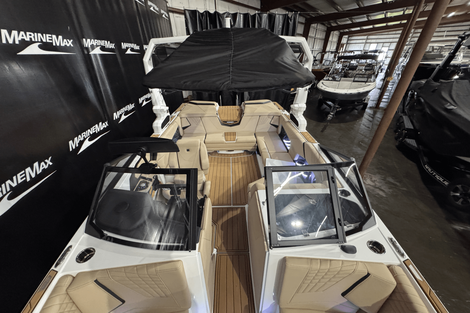 2025 Nautique Super Air Nautique S21 Image Thumbnail #43