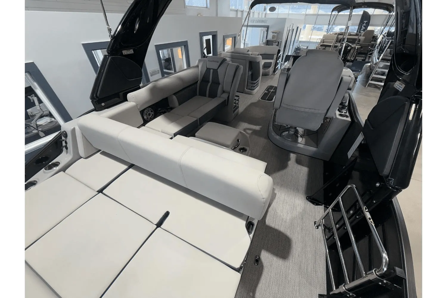 2025 Harris Grand Mariner 250 Image Thumbnail #6