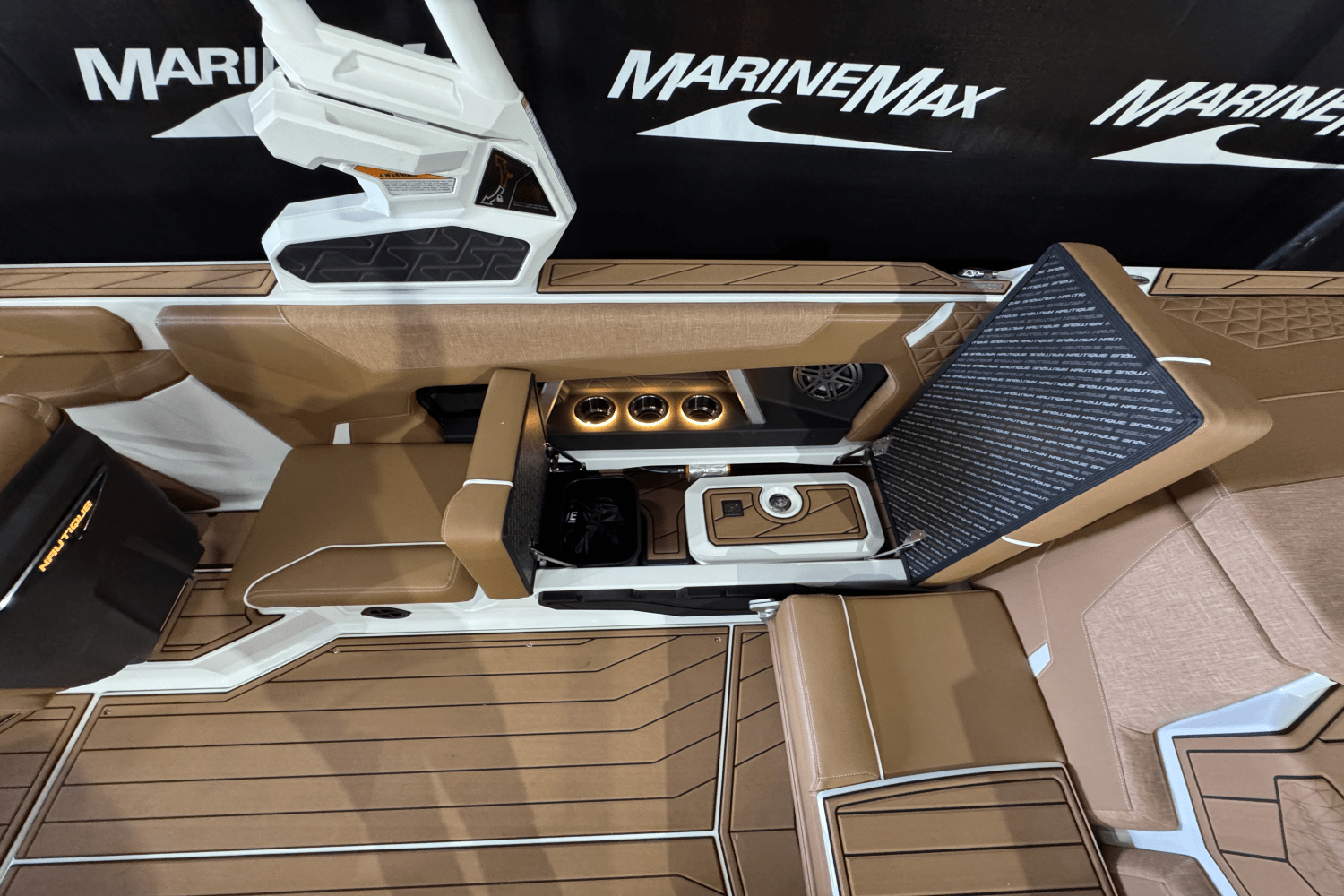 2025 Nautique Super Air Nautique GS22 Image Thumbnail #17