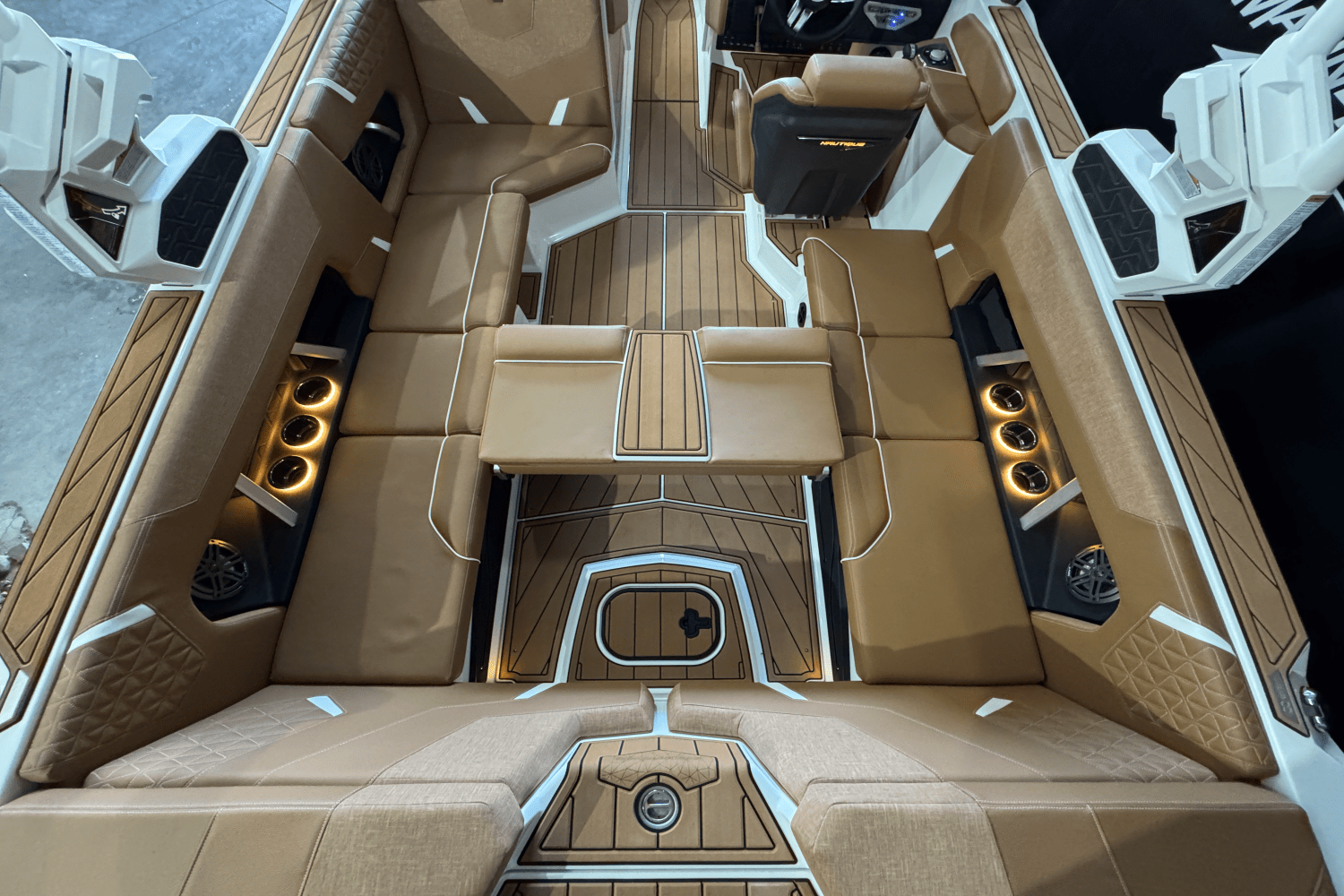 2025 Nautique Super Air Nautique GS22 Image Thumbnail #14