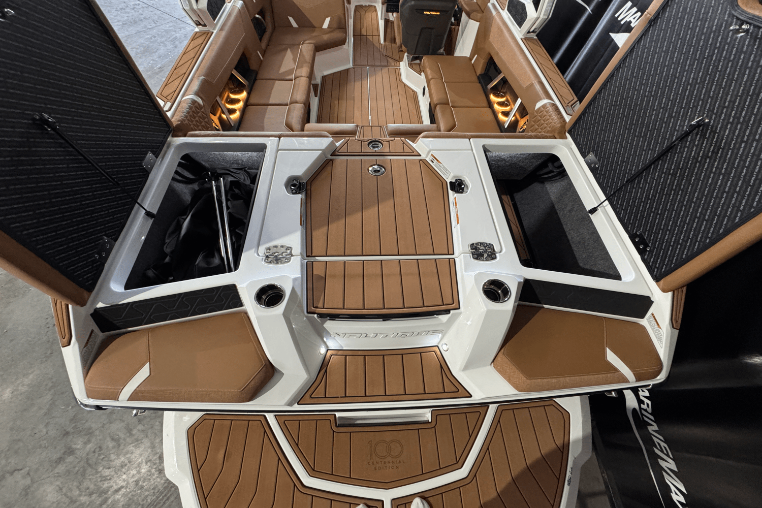 2025 Nautique Super Air Nautique GS22 Image Thumbnail #9