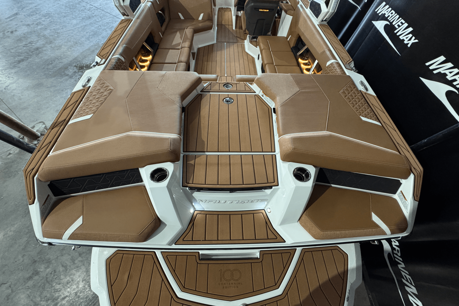 2025 Nautique Super Air Nautique GS22 Image Thumbnail #8