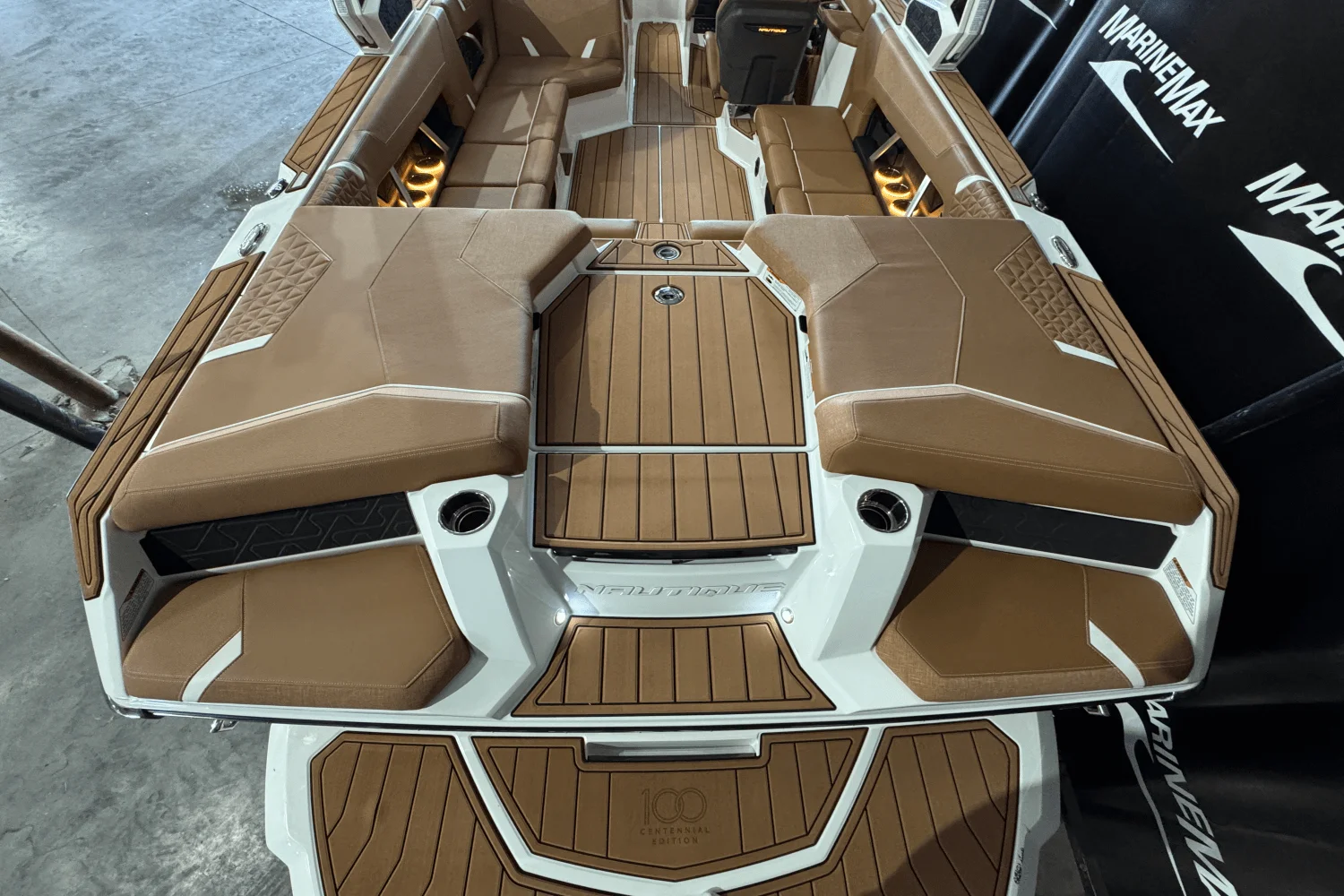 2025 Nautique Super Air Nautique GS22 Image Thumbnail #8