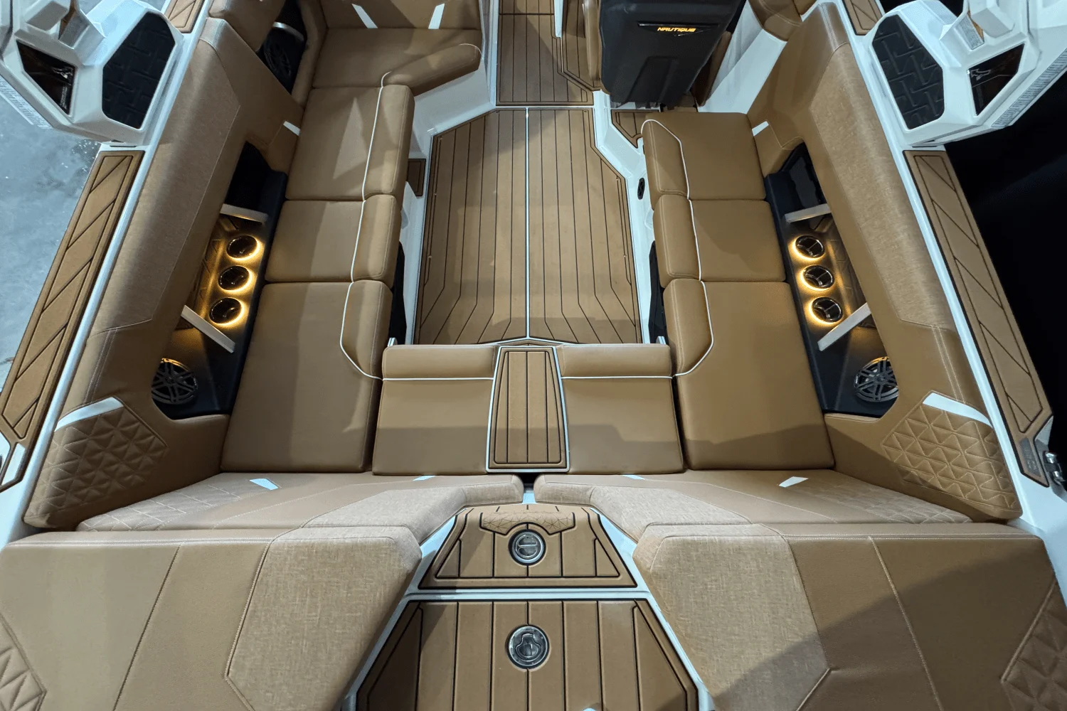 2025 Nautique Super Air Nautique GS22 Image Thumbnail #13