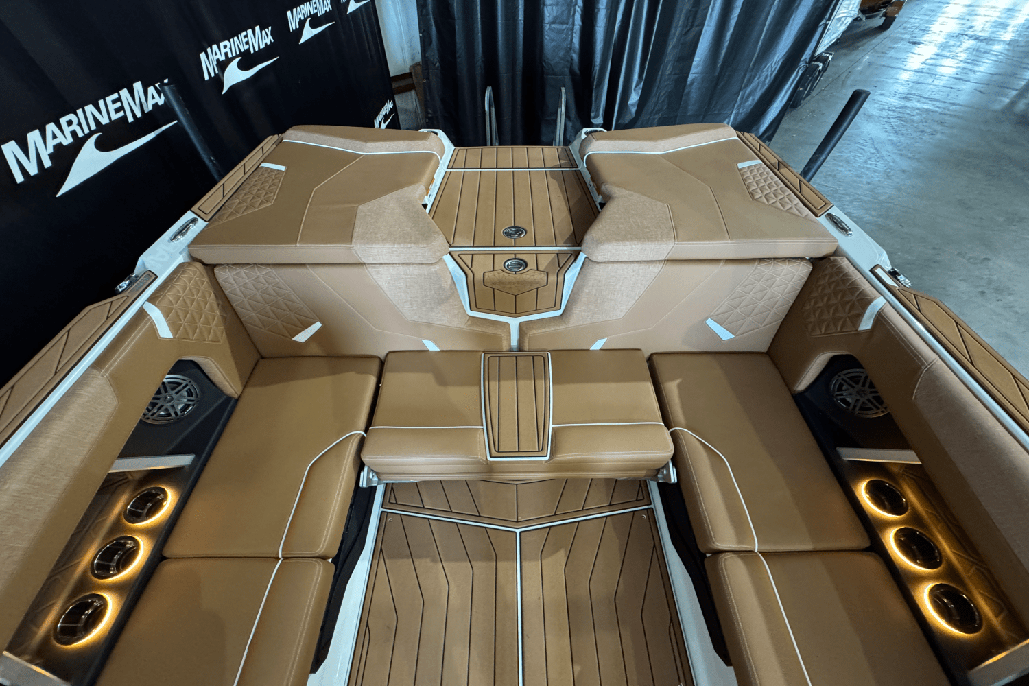 2025 Nautique Super Air Nautique GS22 Image Thumbnail #12