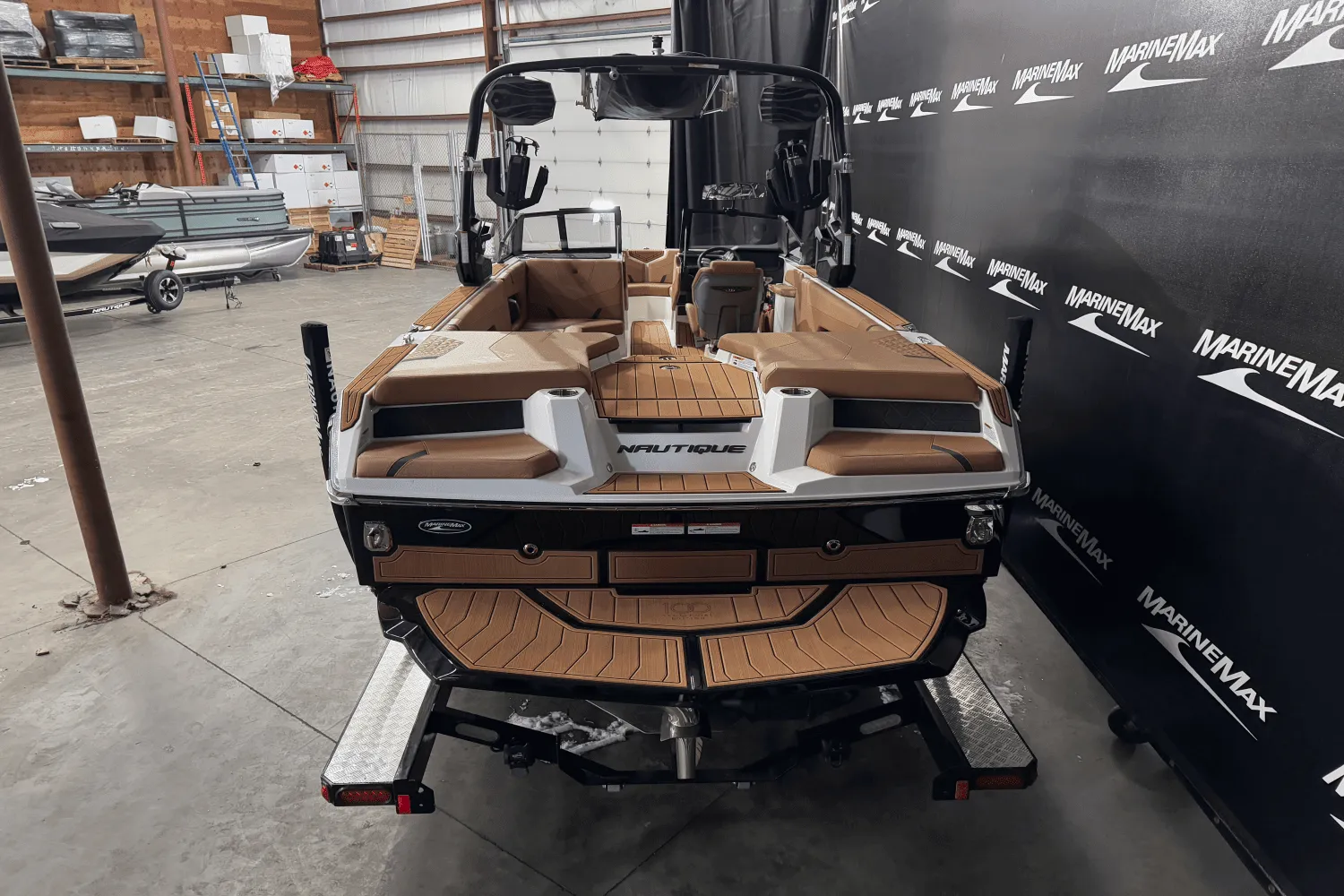 2025 Nautique Super Air Nautique GS24 Image Thumbnail #6