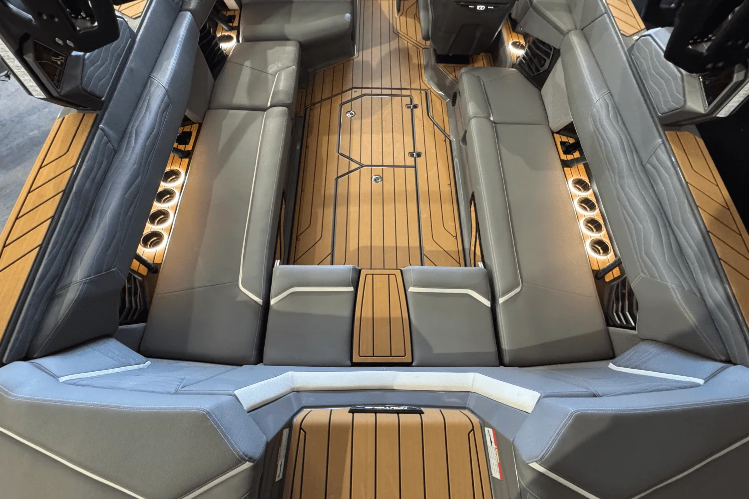 2025 Nautique Super Air Nautique G25 Image Thumbnail #9
