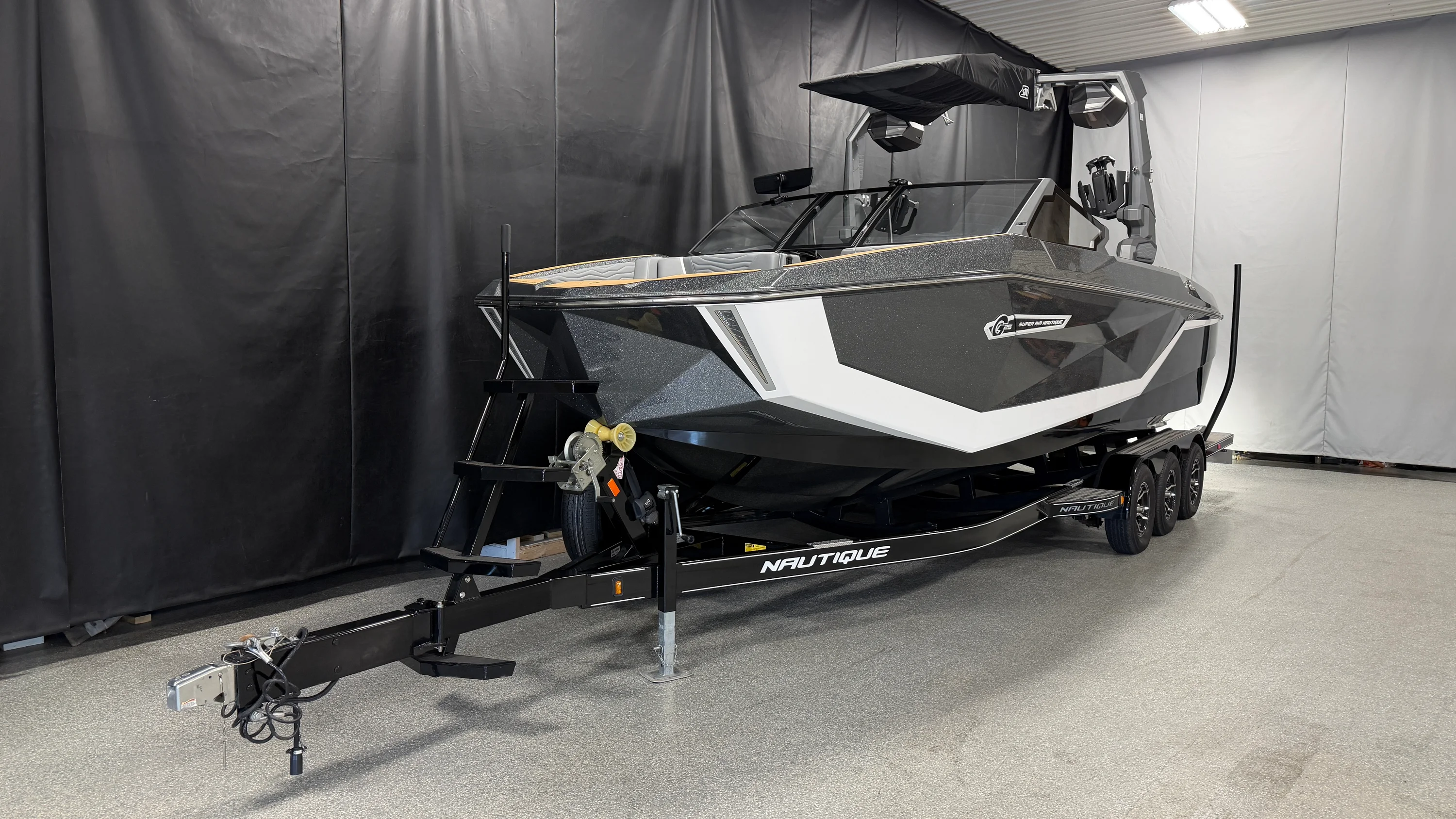 2025 Nautique Super Air Nautique G25 Image Thumbnail #2