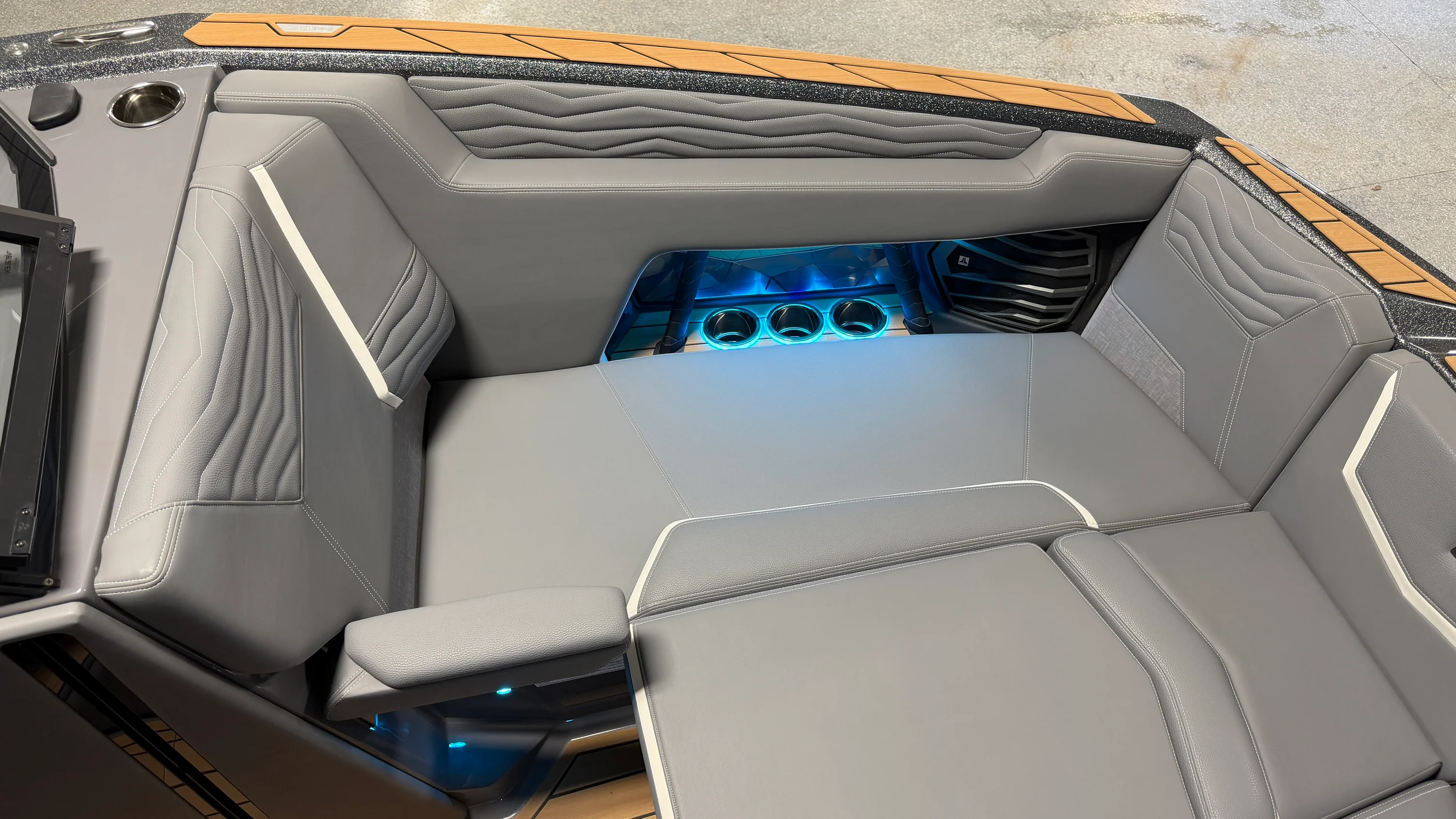 2025 Nautique Super Air Nautique G25 Image Thumbnail #95