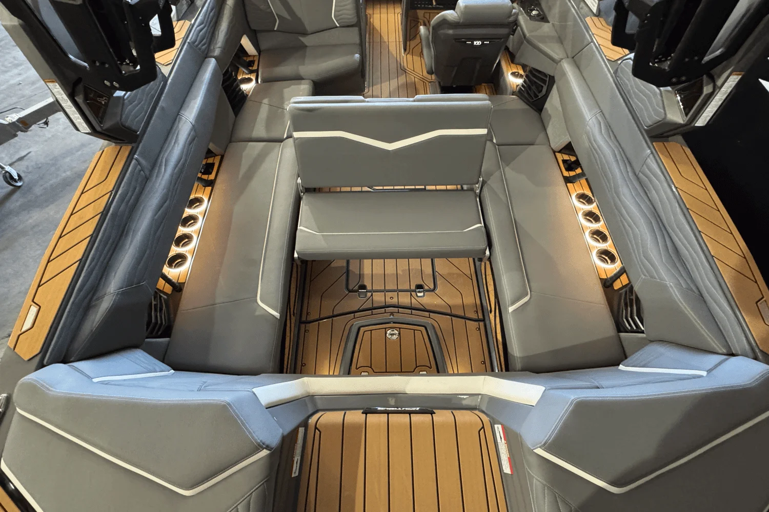 2025 Nautique Super Air Nautique G25 Image Thumbnail #11