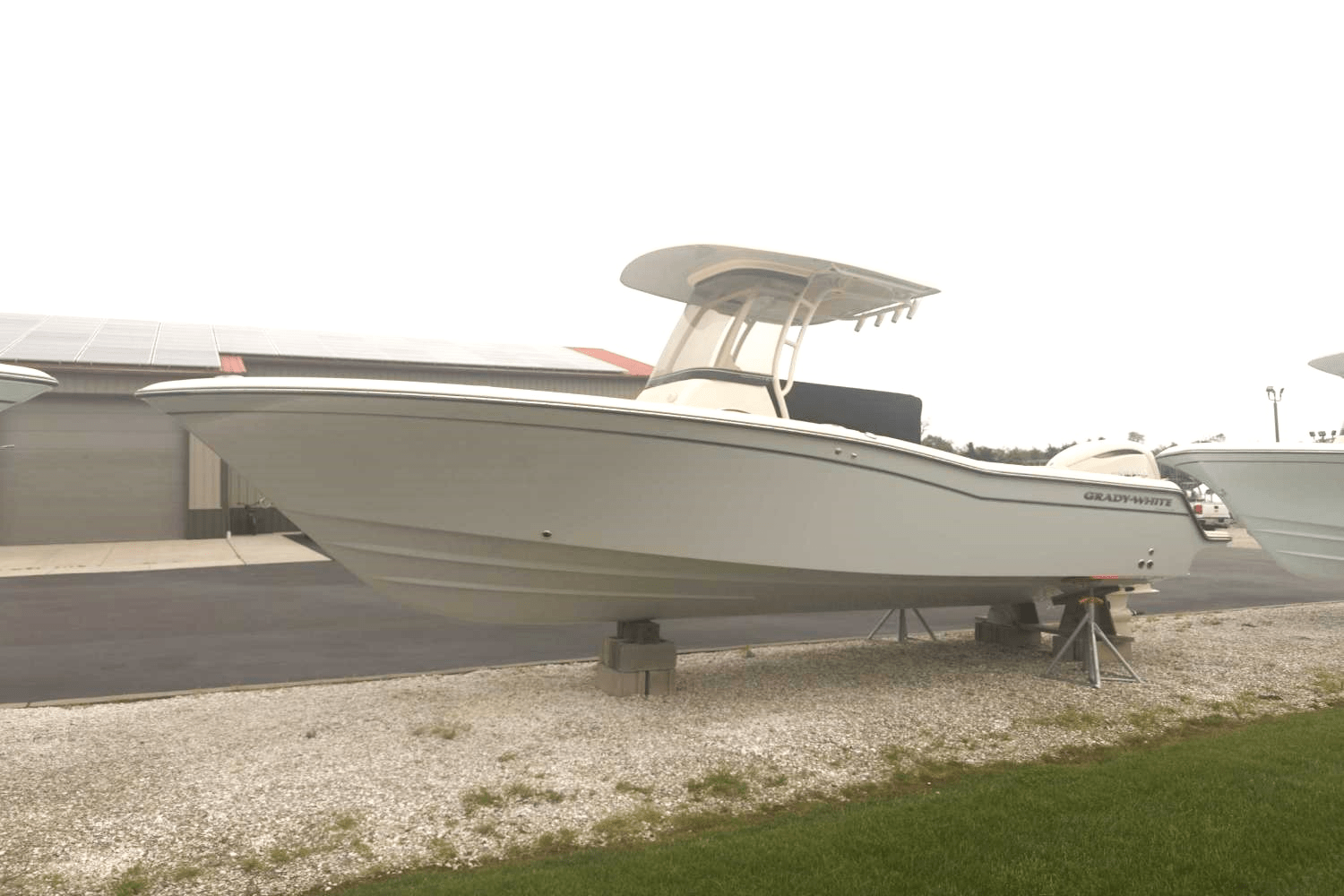 2025 Grady-White Fisherman 236 Image Thumbnail #2