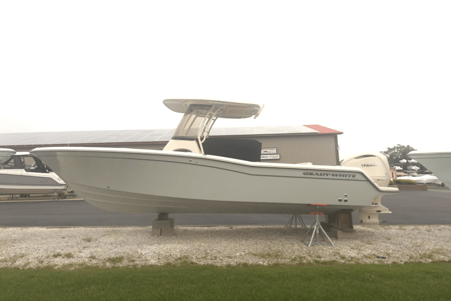 2025 Grady-White Fisherman 236 Image Thumbnail #3