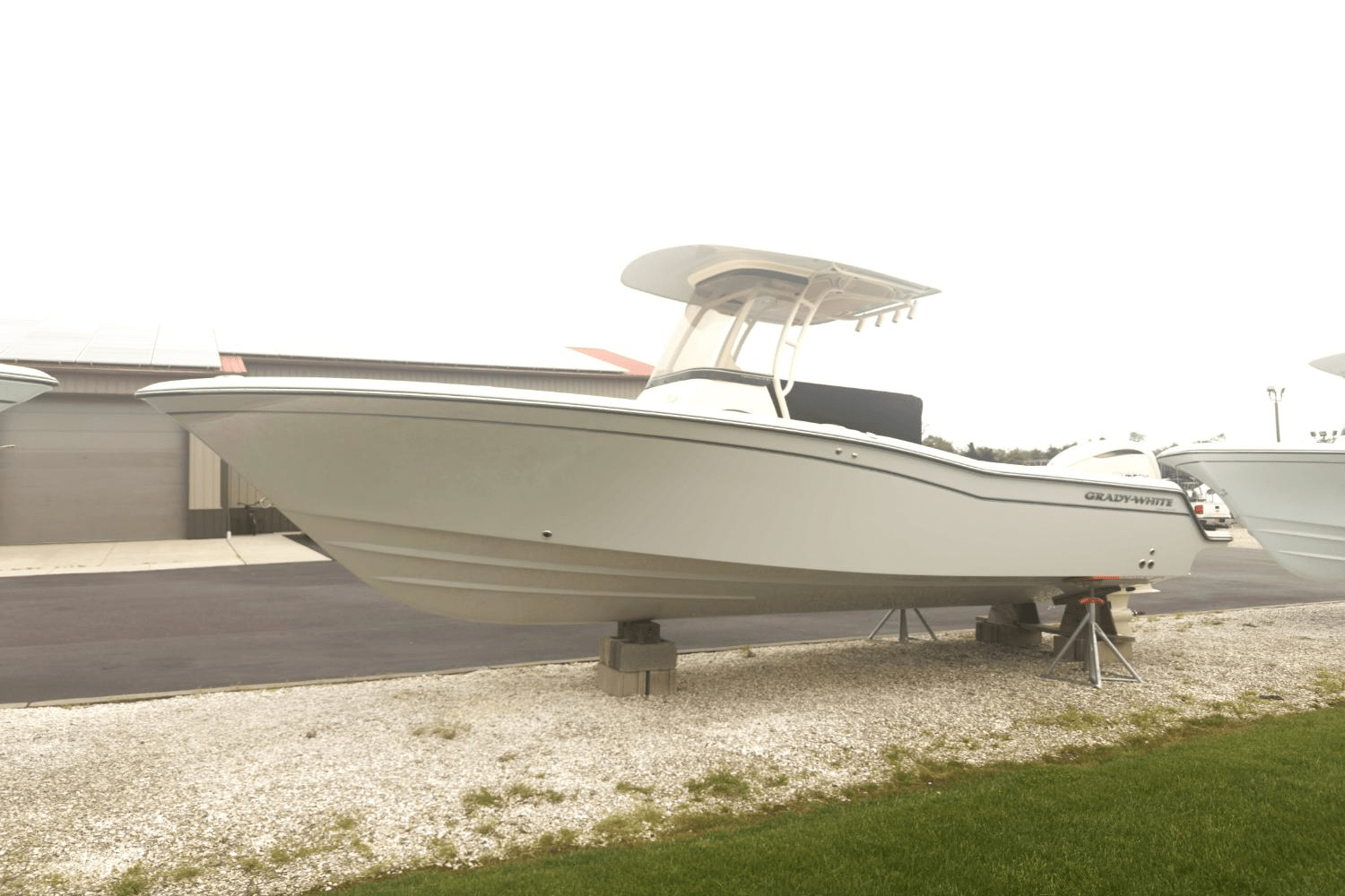 2025 Grady-White Fisherman 236 Image Thumbnail #2
